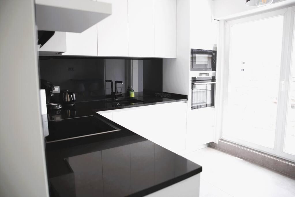 Charming Modern 2 Bedroom Apartment Alzingen Kültér fotó