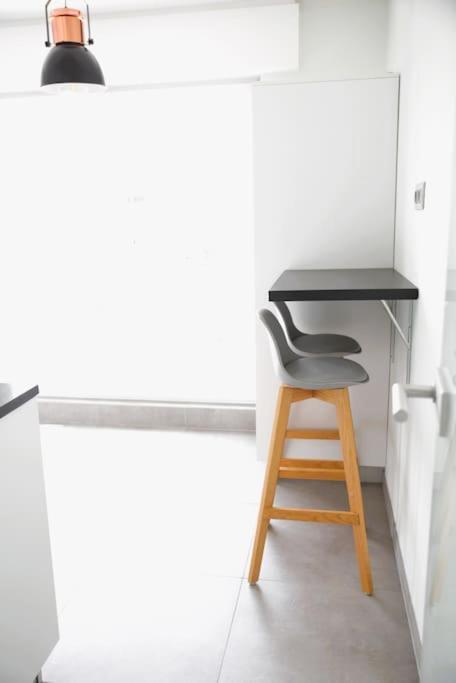 Charming Modern 2 Bedroom Apartment Alzingen Kültér fotó